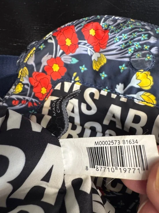 Marc Jacobs Natasha Quilted Floral Crossbody Blue with Red & Yellow Flowers - Picture 13 of 17